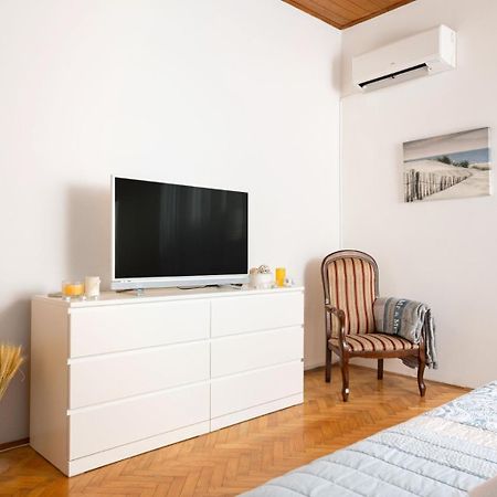 Apartment Neva Split Eksteriør billede